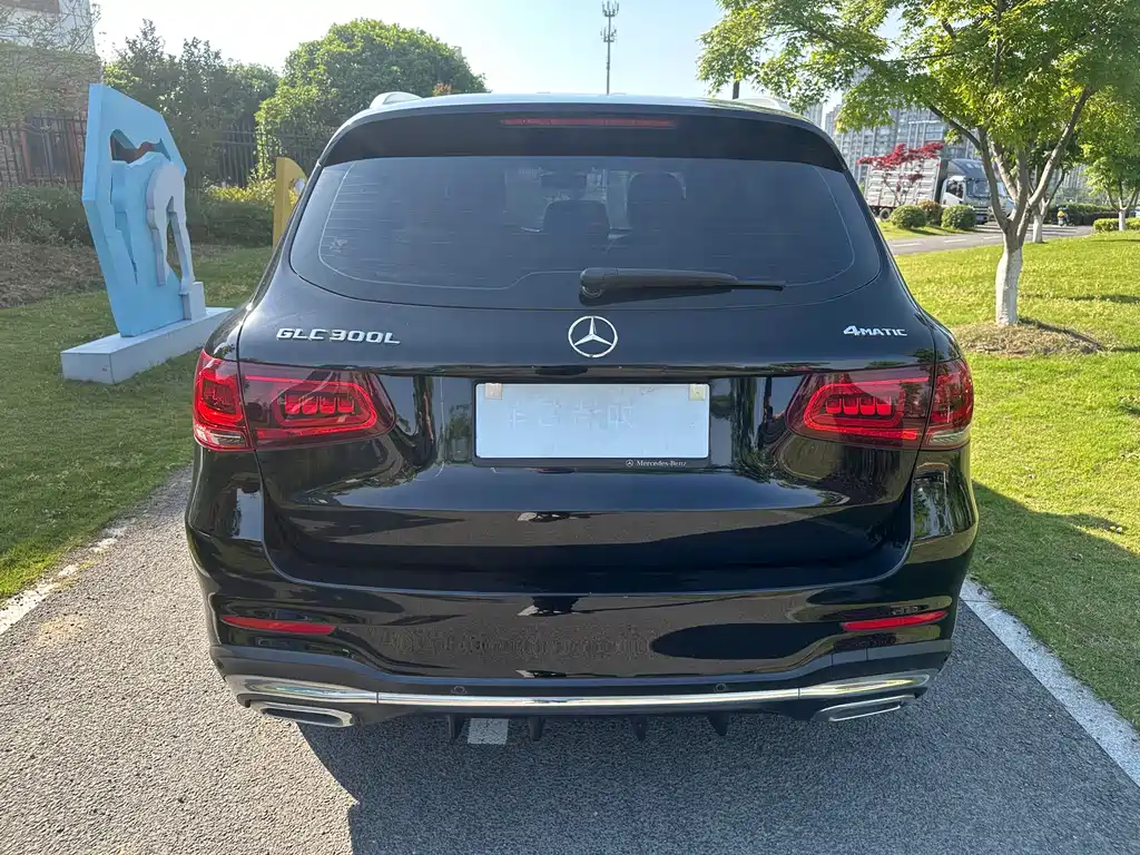 Mercedes-Benz GLC 2021
