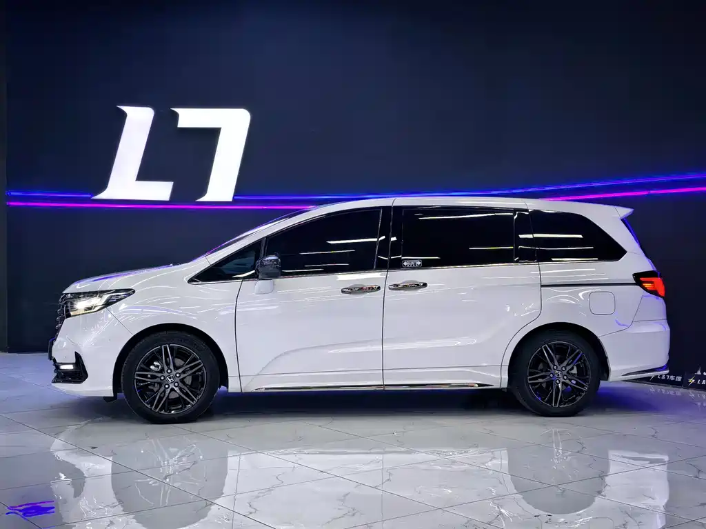 Honda Odyssey 2022 — фото 4