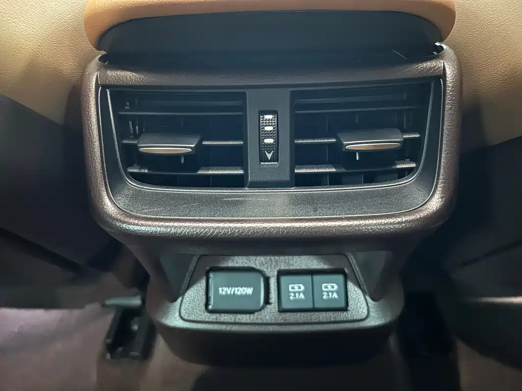 Lexus ES 2021 — фото 19