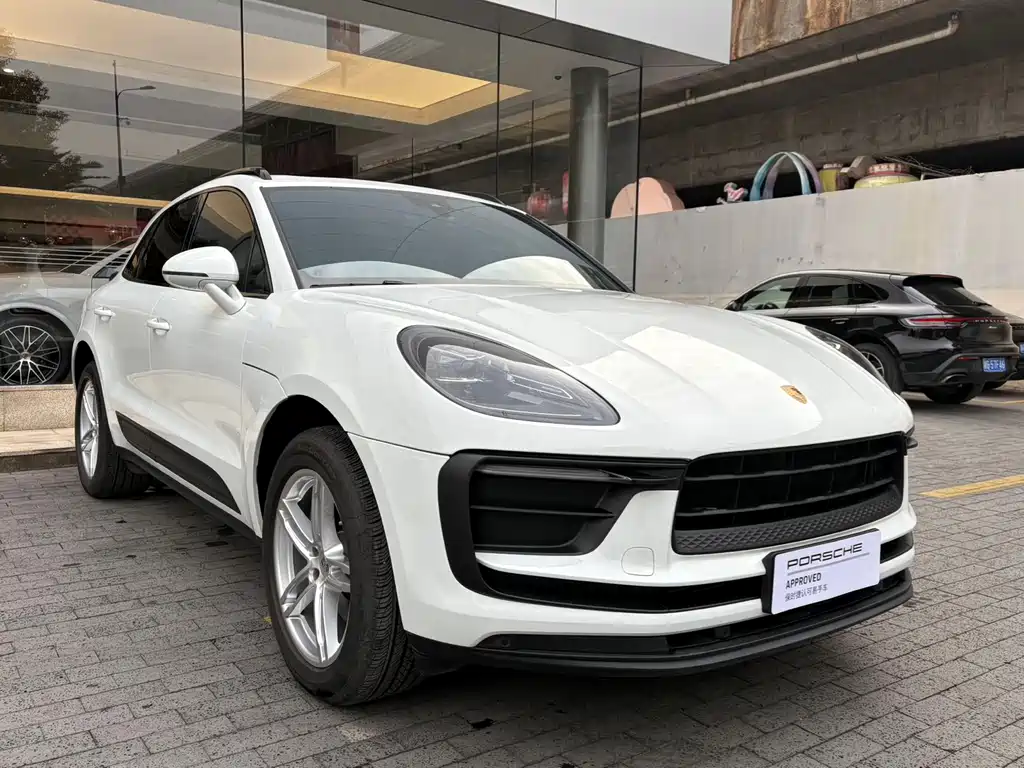 Porsche Macan 2023 — фото 3