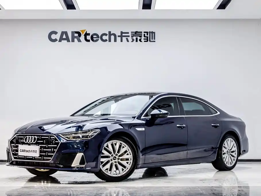 Audi A7L 2024 — фото 1