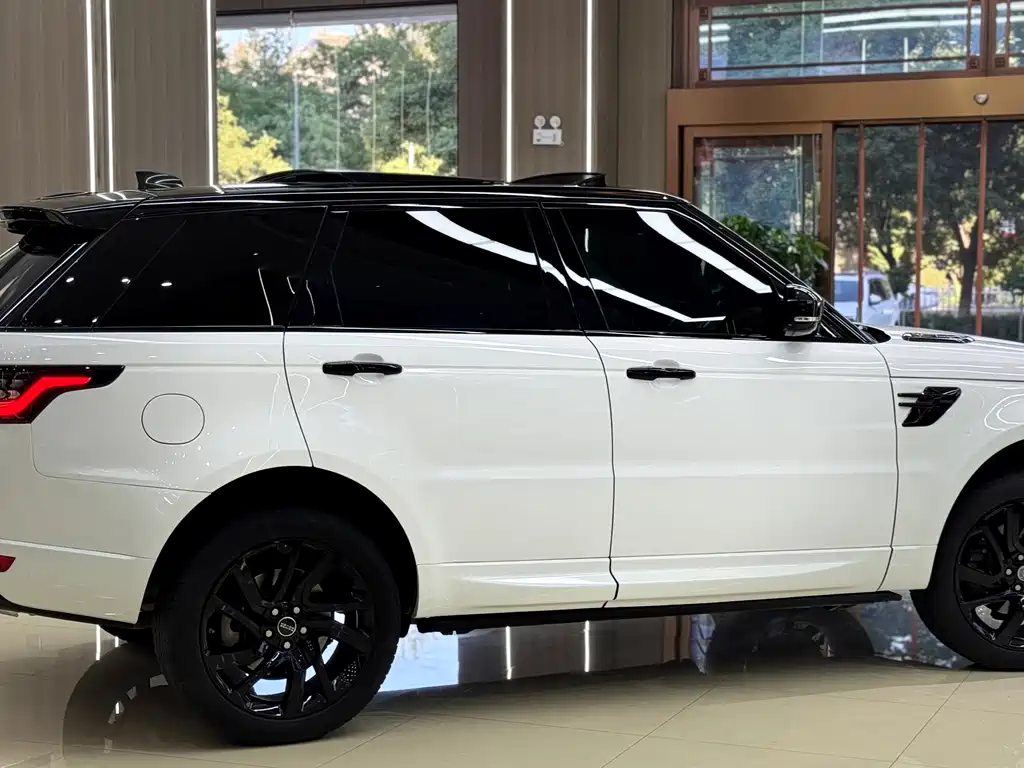 Land Rover Sport 2022 — фото 4