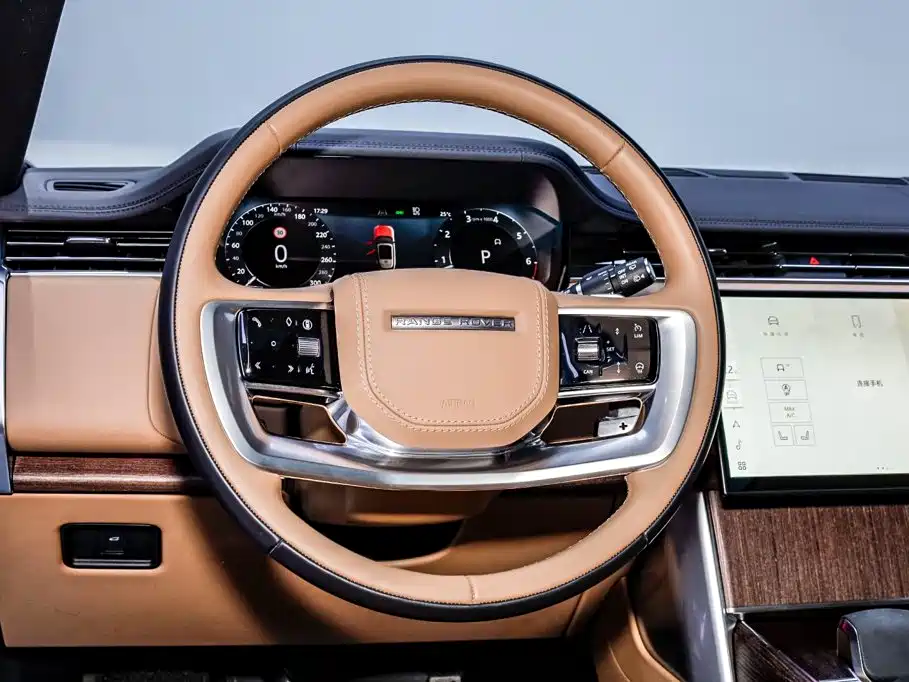 Land Rover Range Rover 2025 — фото 26