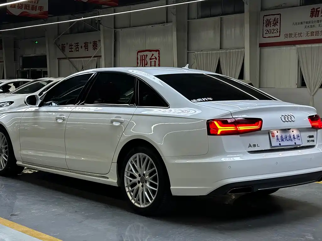 Audi A6L 2016