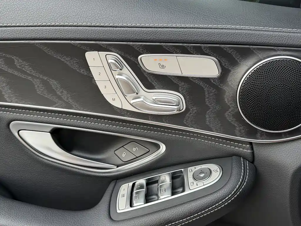 Mercedes-Benz C-Class 2019 — фото 11