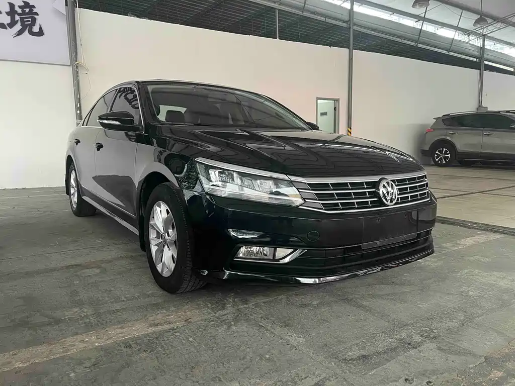 Volkswagen Passat 2019 — фото 2