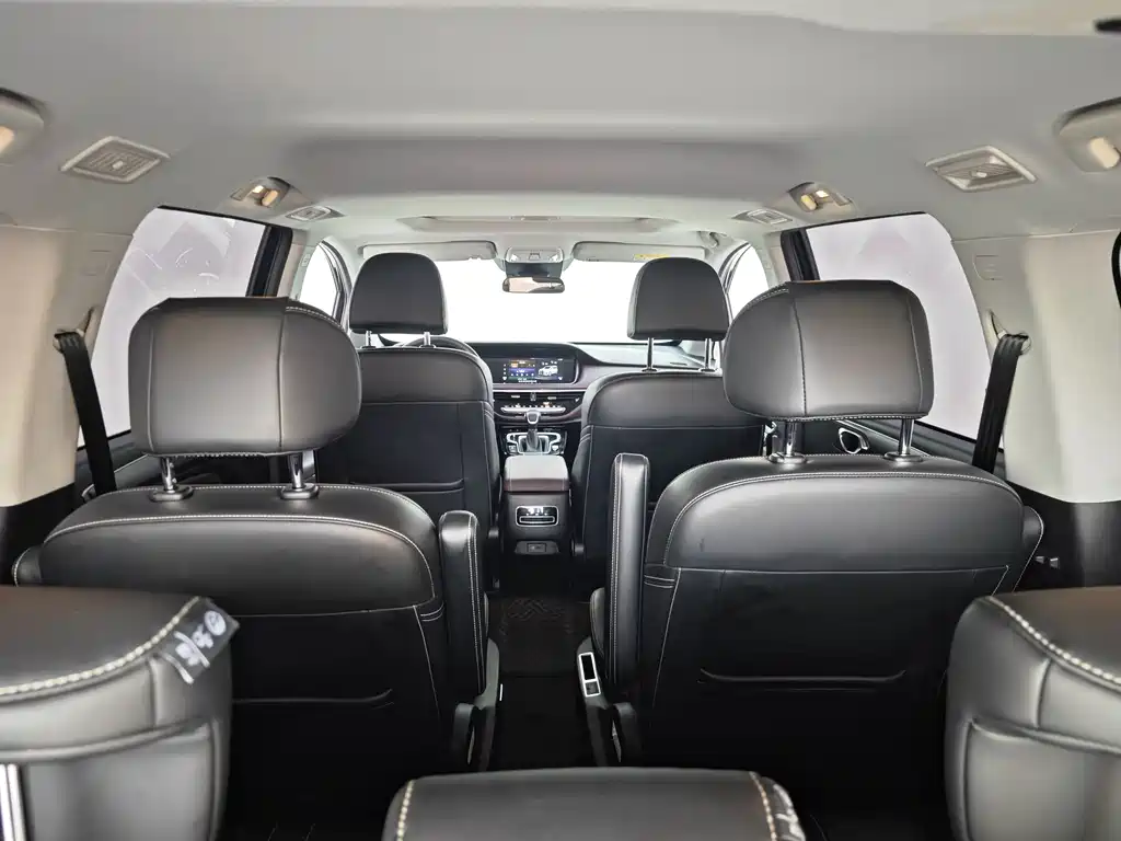 GAC Motor Trumpchi M6 2024 — фото 29