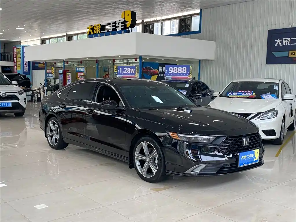 Honda Accord 2025