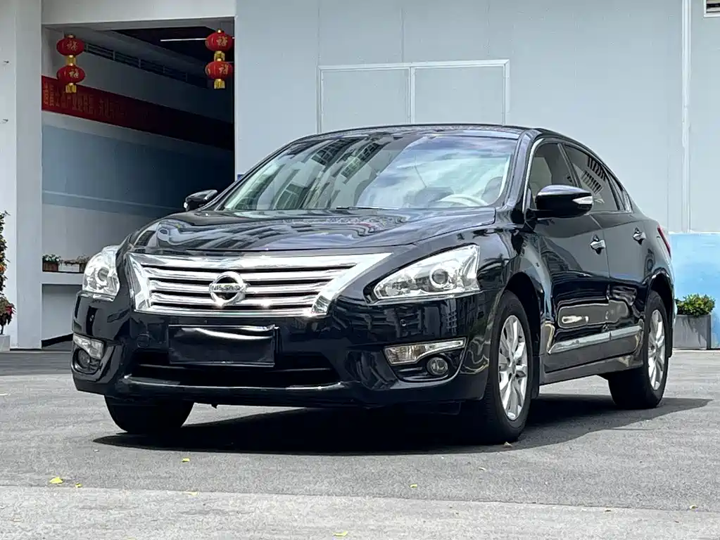 Nissan Teana 2013 — фото 1
