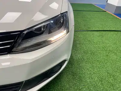 Volkswagen Sagitar 2014