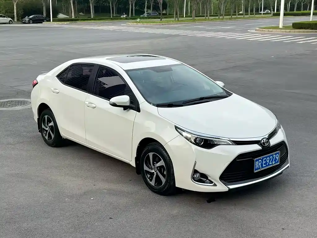 Toyota Levin 2018 — фото 2