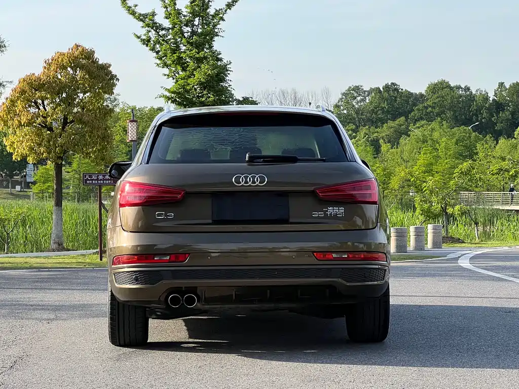 Audi Q3 2018 — фото 18