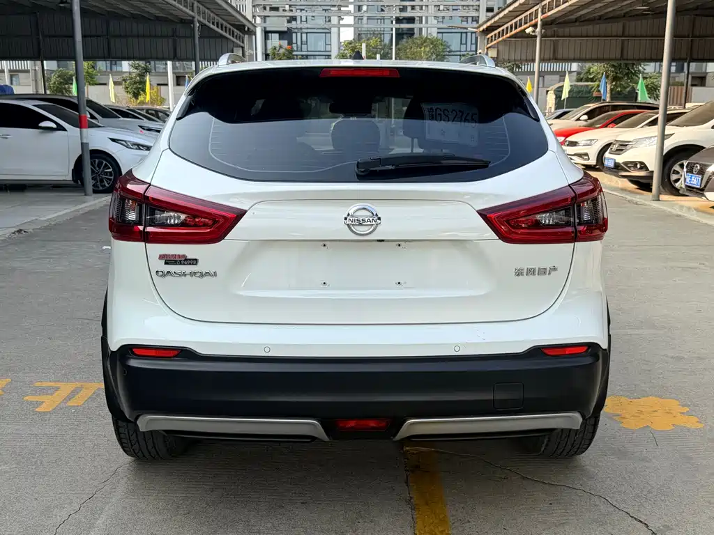 Nissan Qashqai 2022 — фото 4