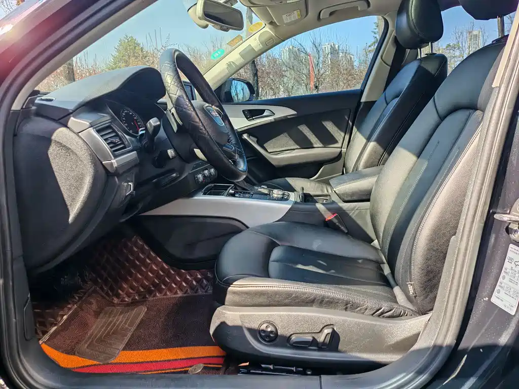 Audi A6L 2015 — фото 12