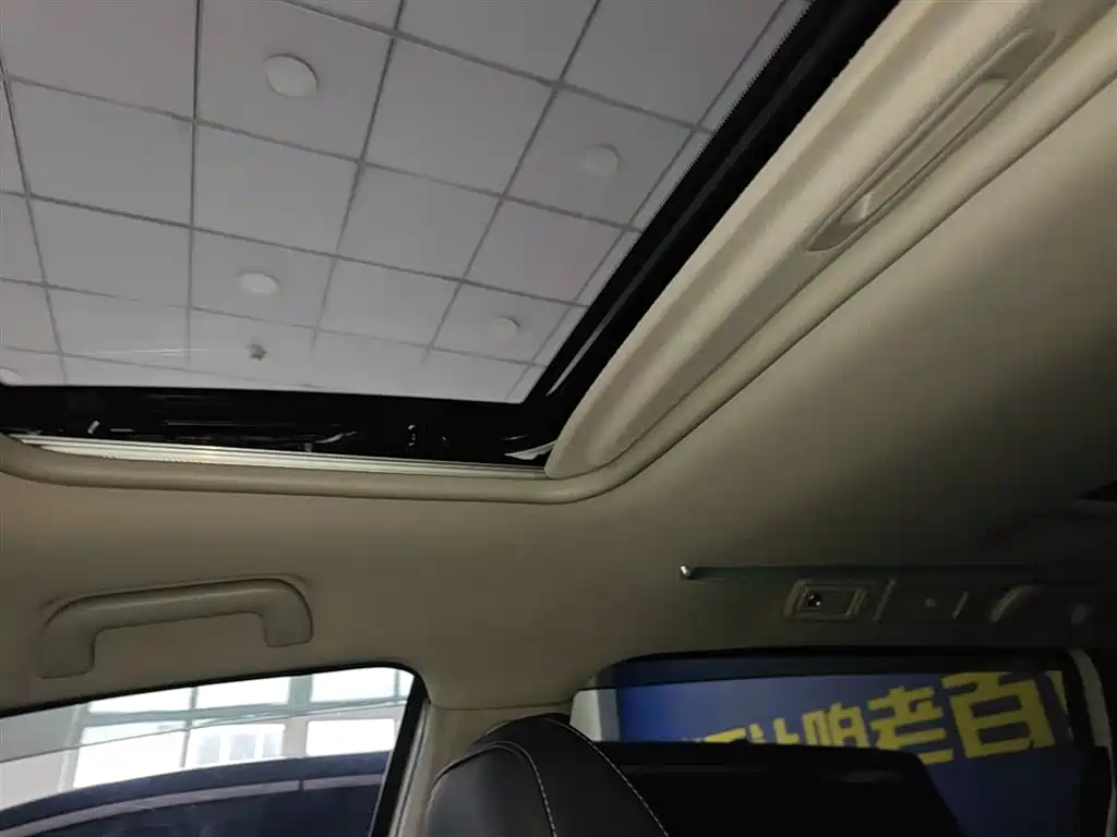 GAC Motor Trumpchi M8 2022 — фото 18