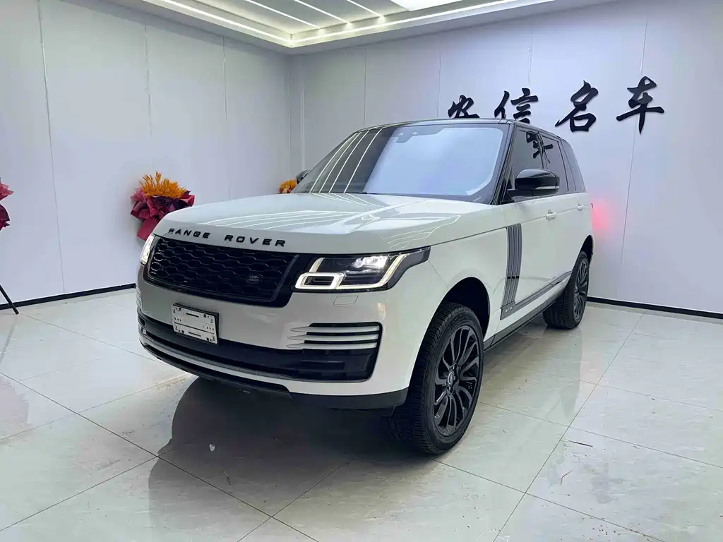 Land Rover Range Rover 2018 — фото 1