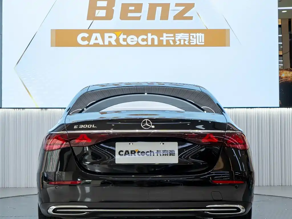 Mercedes-Benz E-Class 2025