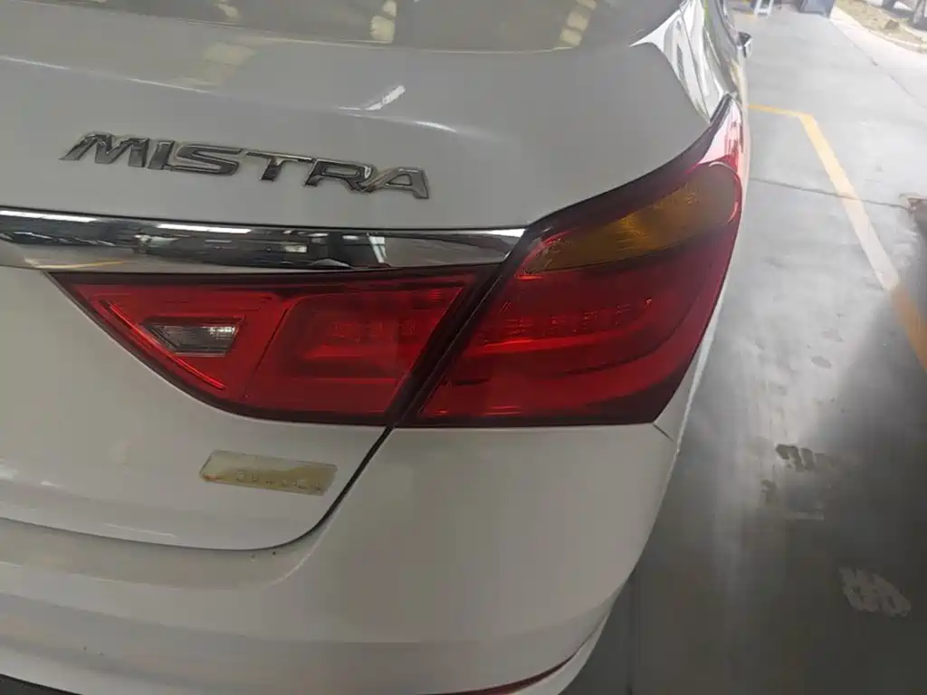 Hyundai Mistra 2014 — фото 8