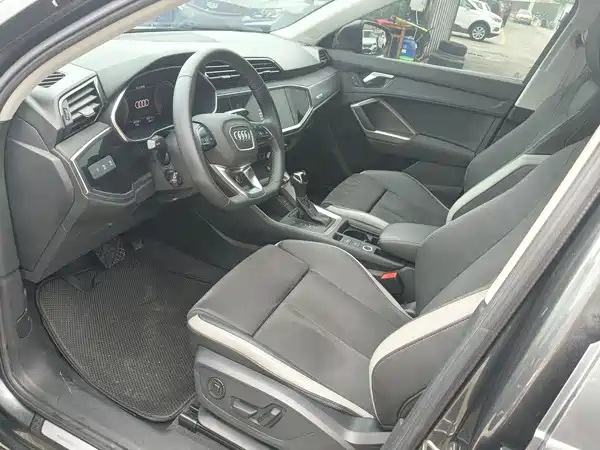 Audi Q3 2022