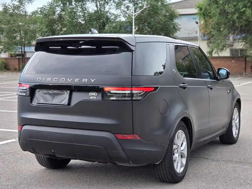 Land Rover Discovery 2018 — фото 6