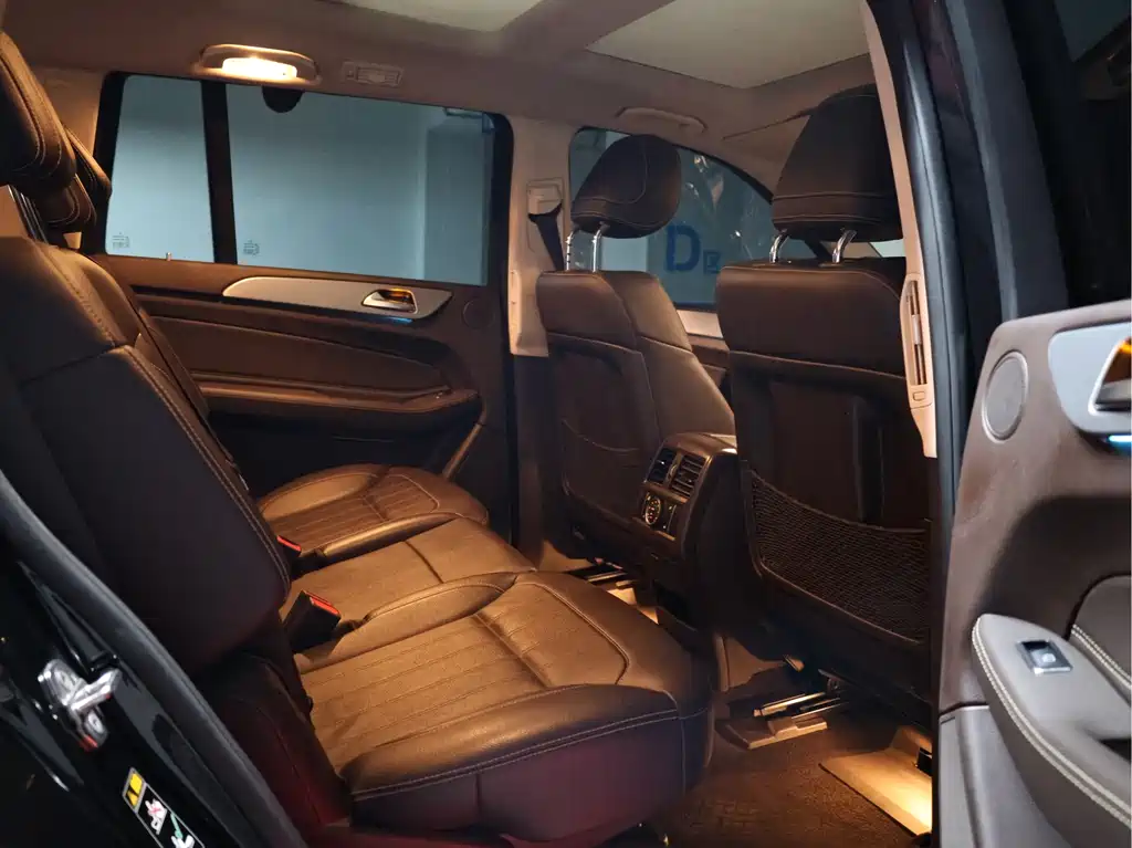 Mercedes-Benz GLS 2019 — фото 12