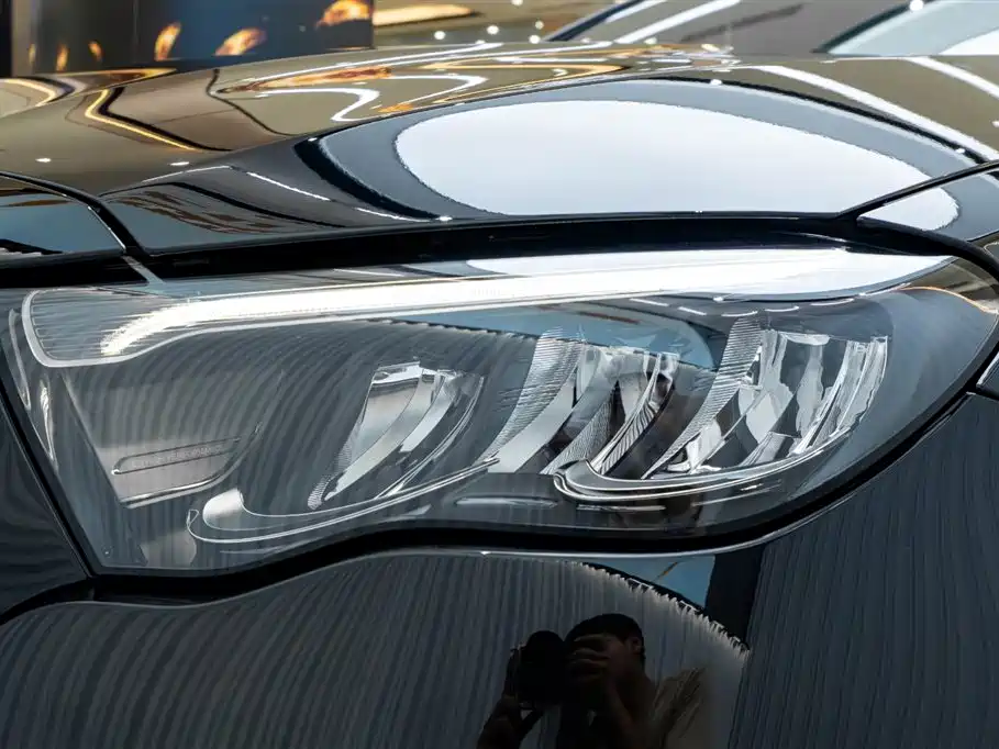 Mercedes-Benz E-Class 2025