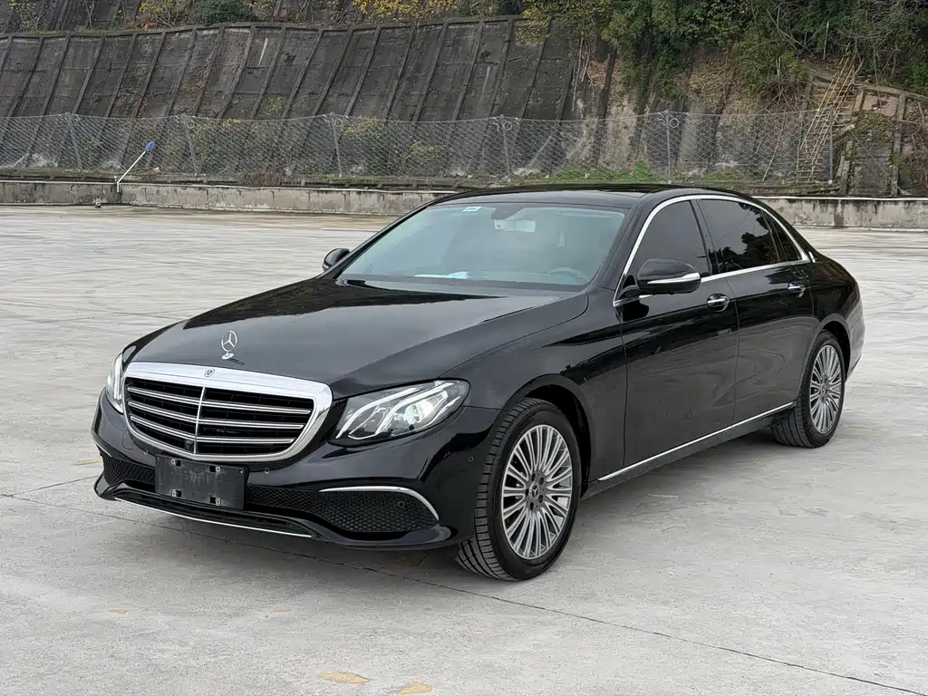 Mercedes-Benz E-Class 2020 — фото 1