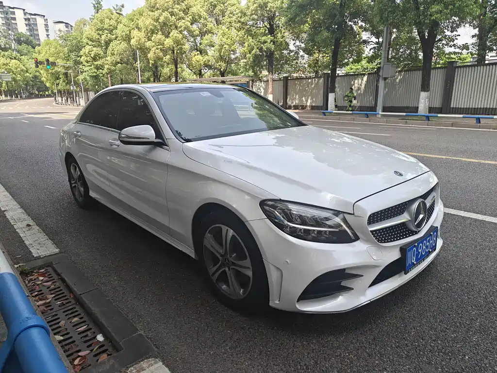 Mercedes-Benz C-Class 2019 — фото 3