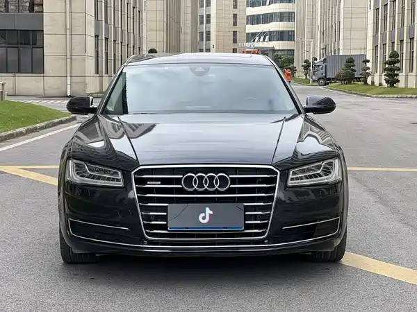 Audi A8 2014