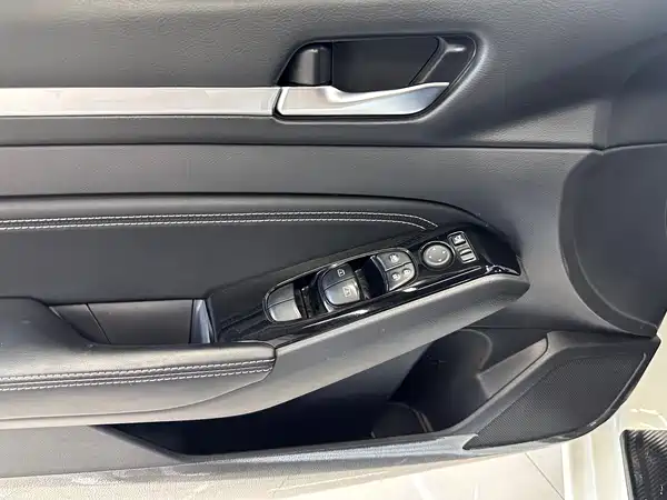 Nissan Teana 2022