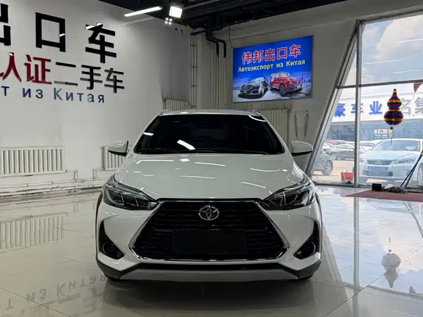 Toyota Yaris L 2022