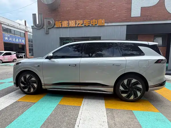Dongfeng e008 2024