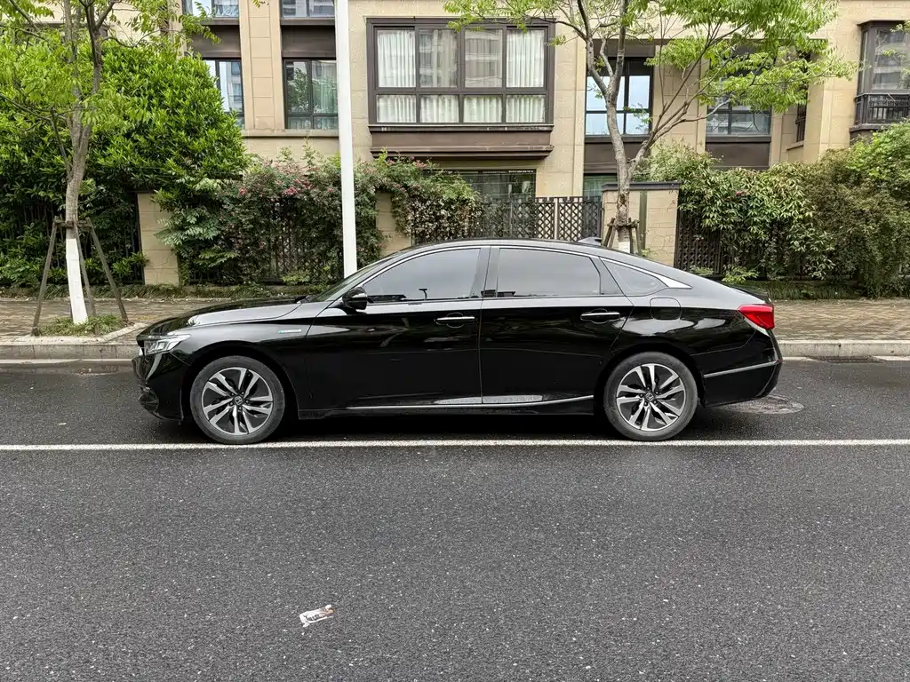 Honda Accord 2020 — фото 4