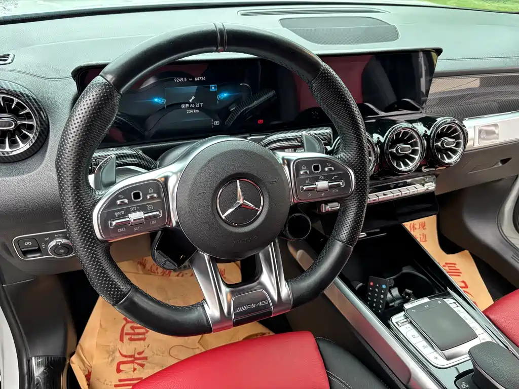 Mercedes-Benz GLB AMG 2023 — фото 8