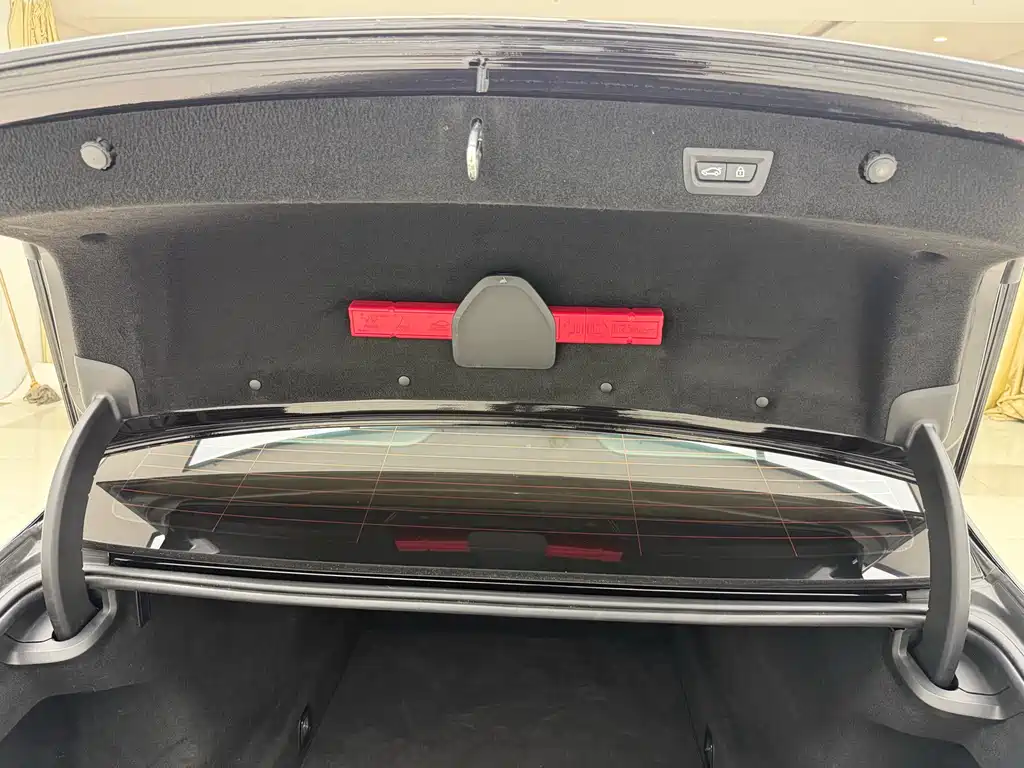 BMW 7 Series 2019 — фото 15