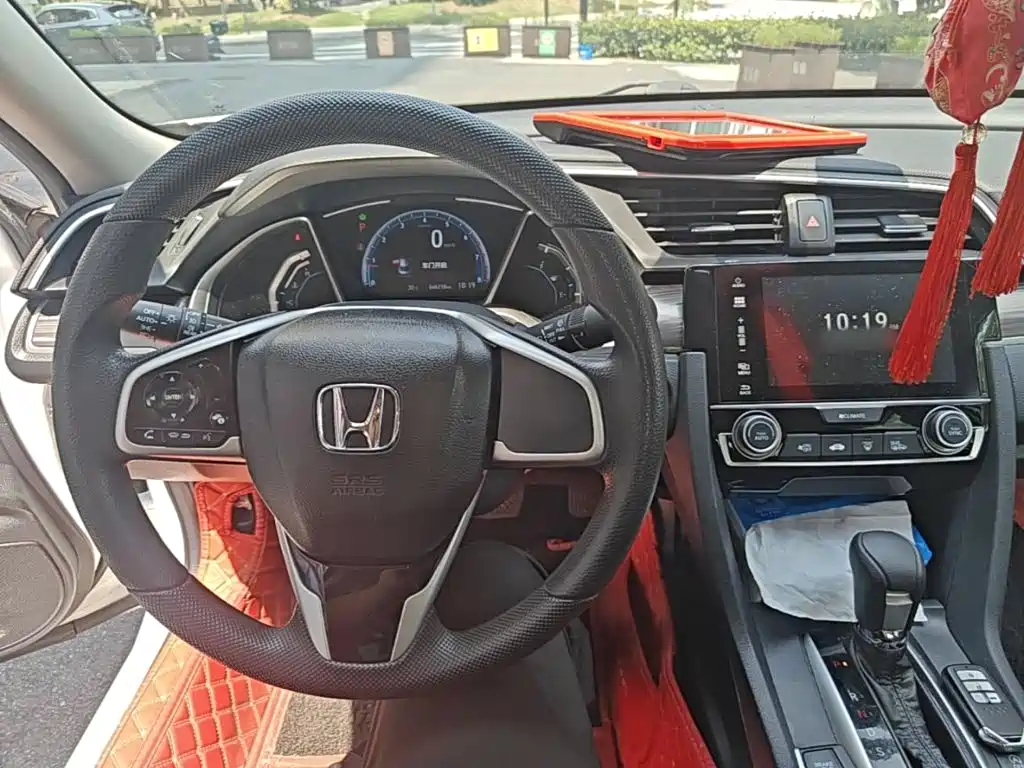 Honda Civic 2020 — фото 10