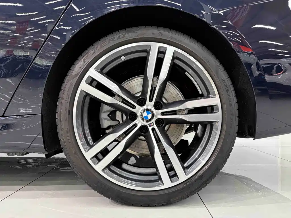 BMW 6 Series GT 2022 — фото 23