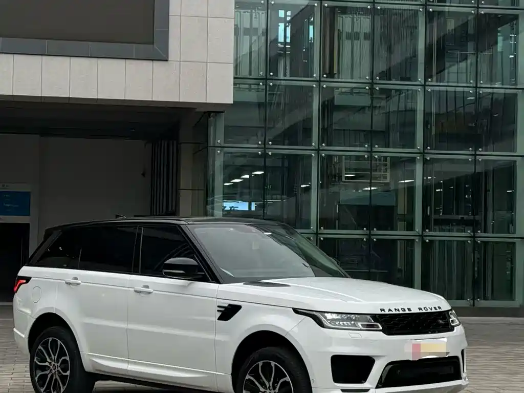 Land Rover Range Rover Sport 2022 — фото 3
