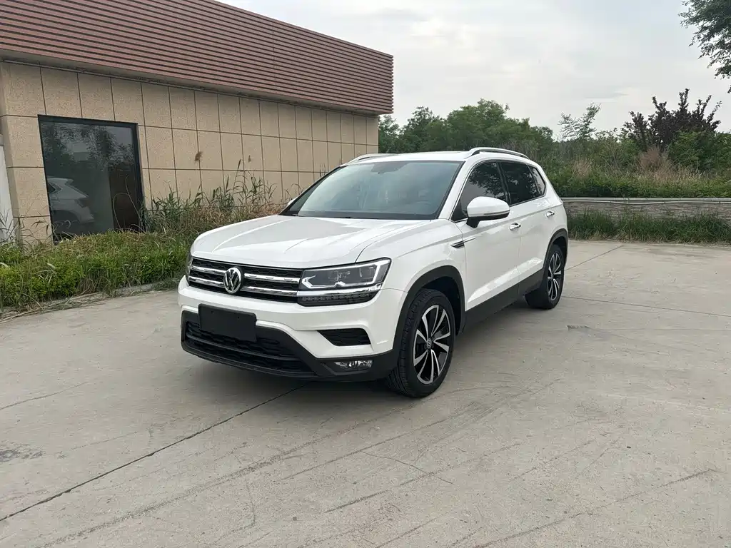Volkswagen Tharu 2019