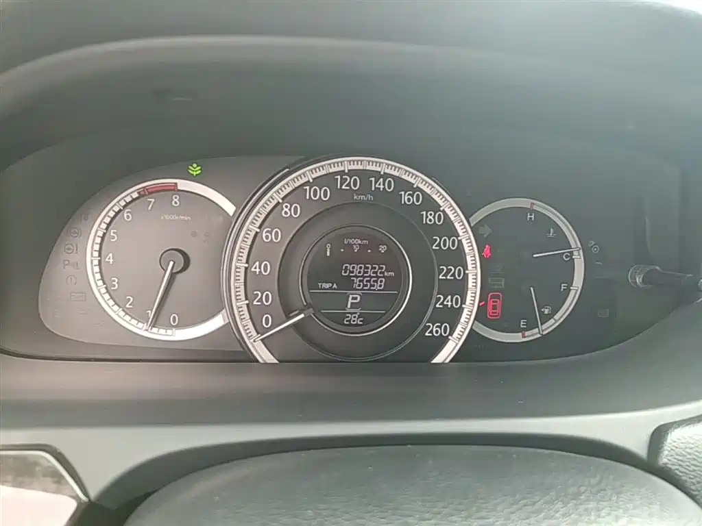 Honda Accord 2016 — фото 12