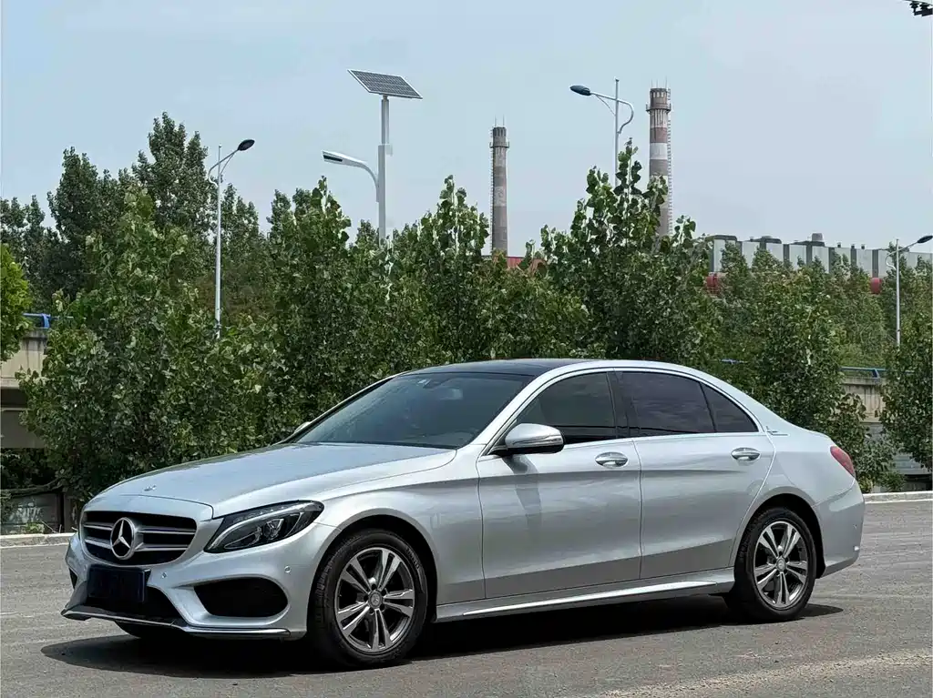 Mercedes-Benz C-Class 2017