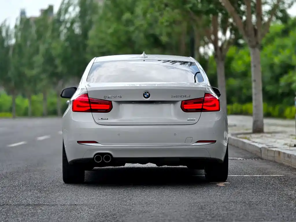 BMW 3 Series 2018