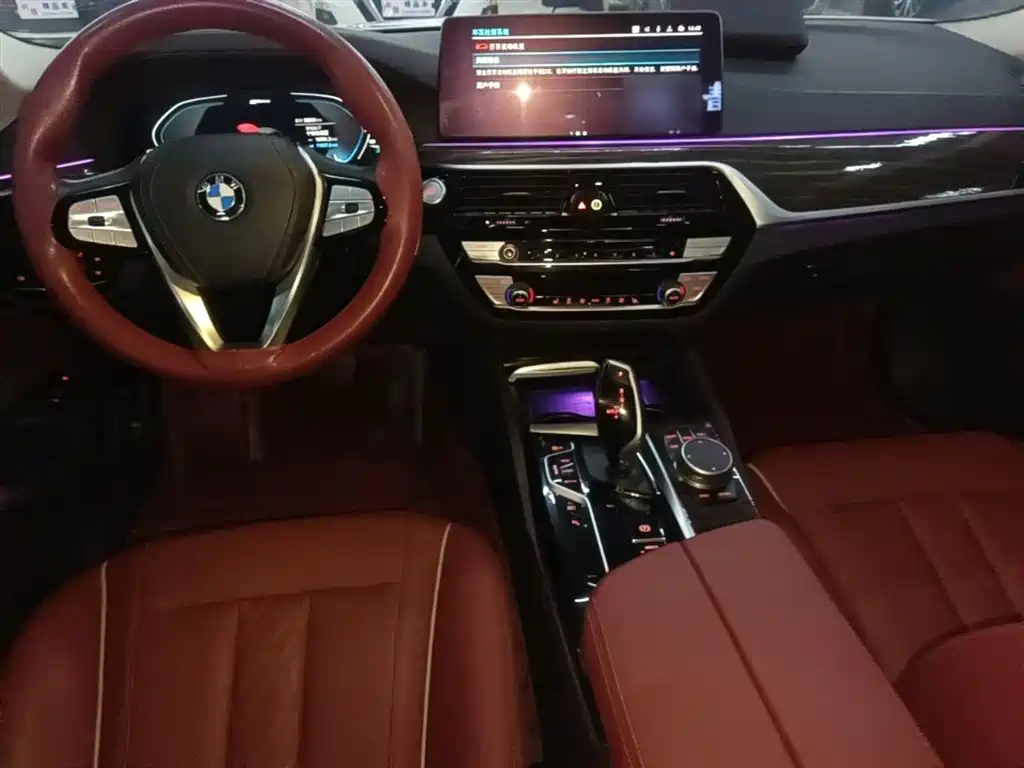 BMW 5 Series New Energy 2022 — фото 10
