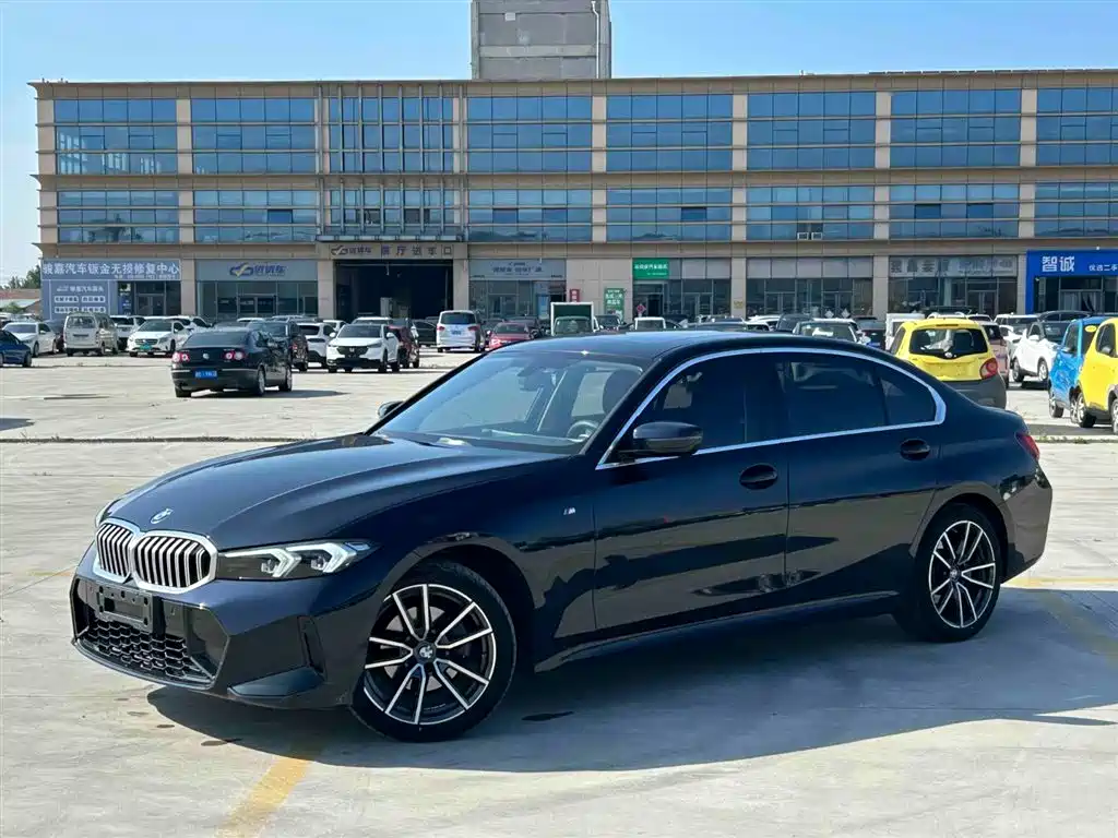 BMW 3 Series 2023