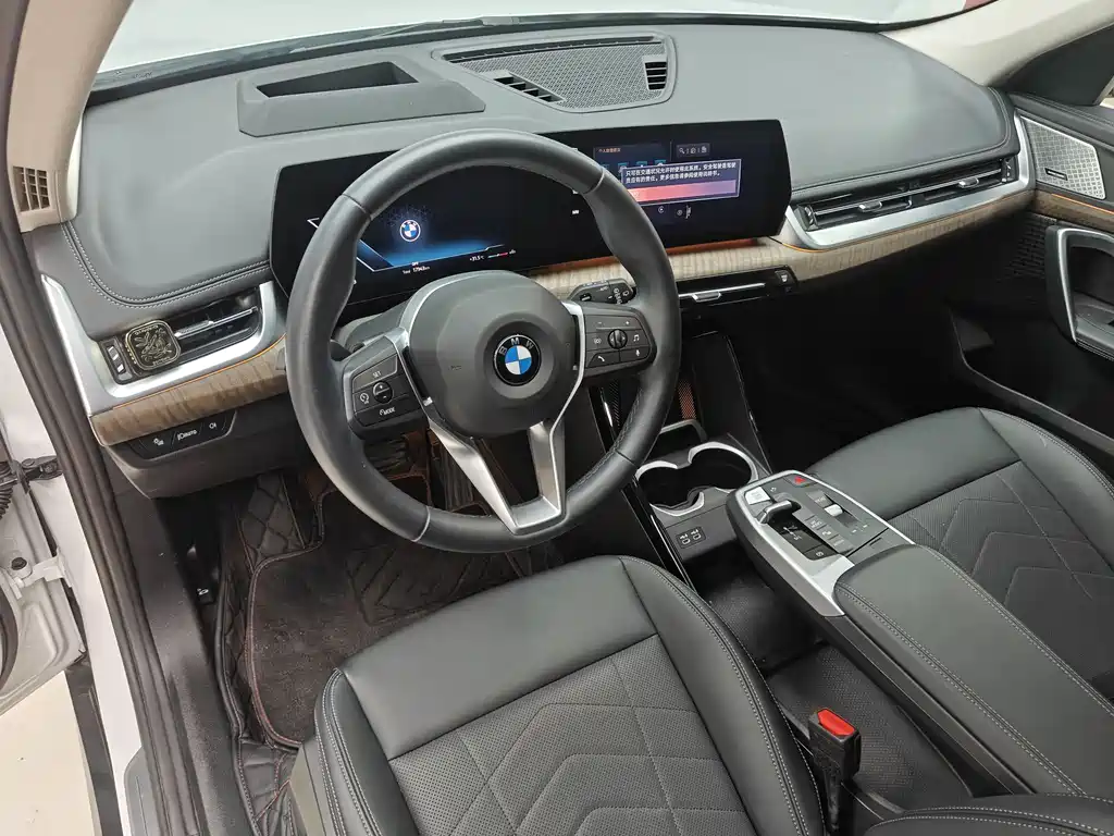BMW X1 2023 — фото 18