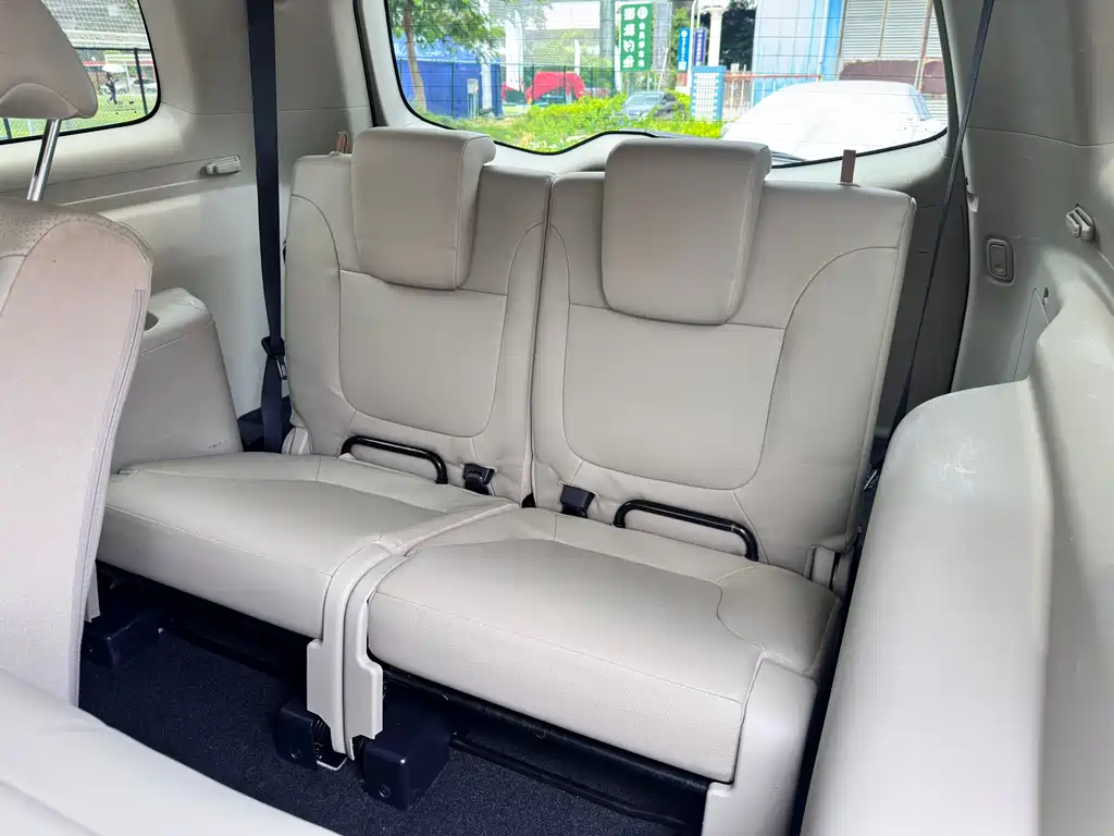 Mitsubishi Pajero Sport 2016 — фото 11