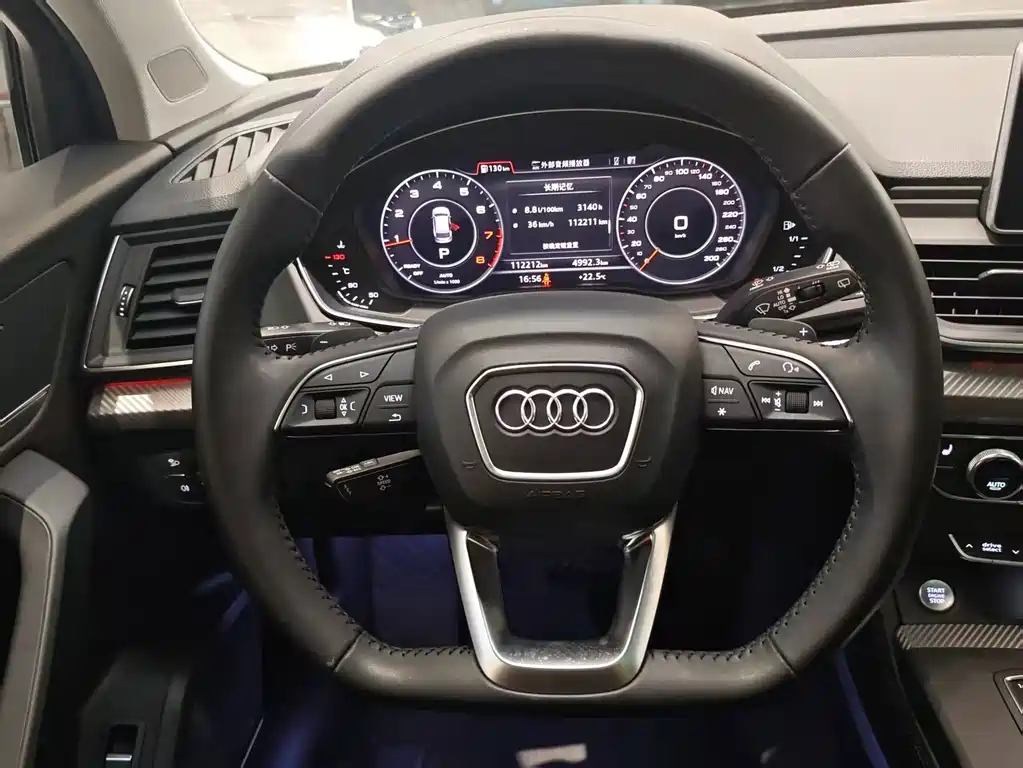 Audi Q5L 2019 — фото 15