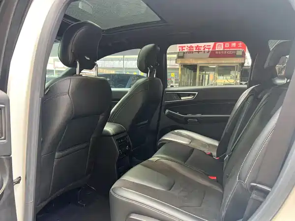 Ford Edge 2020