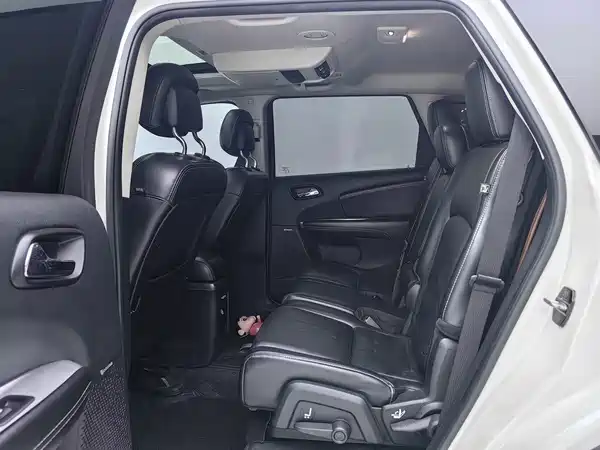 Dodge Coolwei 2013