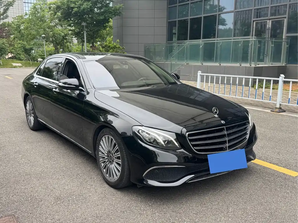 Mercedes-Benz E-Class 2019